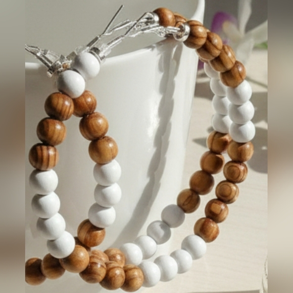 Large Hoop Earrings with Wooden Beads, Large Hoop Earrings 6.5 Cm - Picture 5 of 9